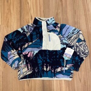 Mountain and Isles Sherpa Pullover